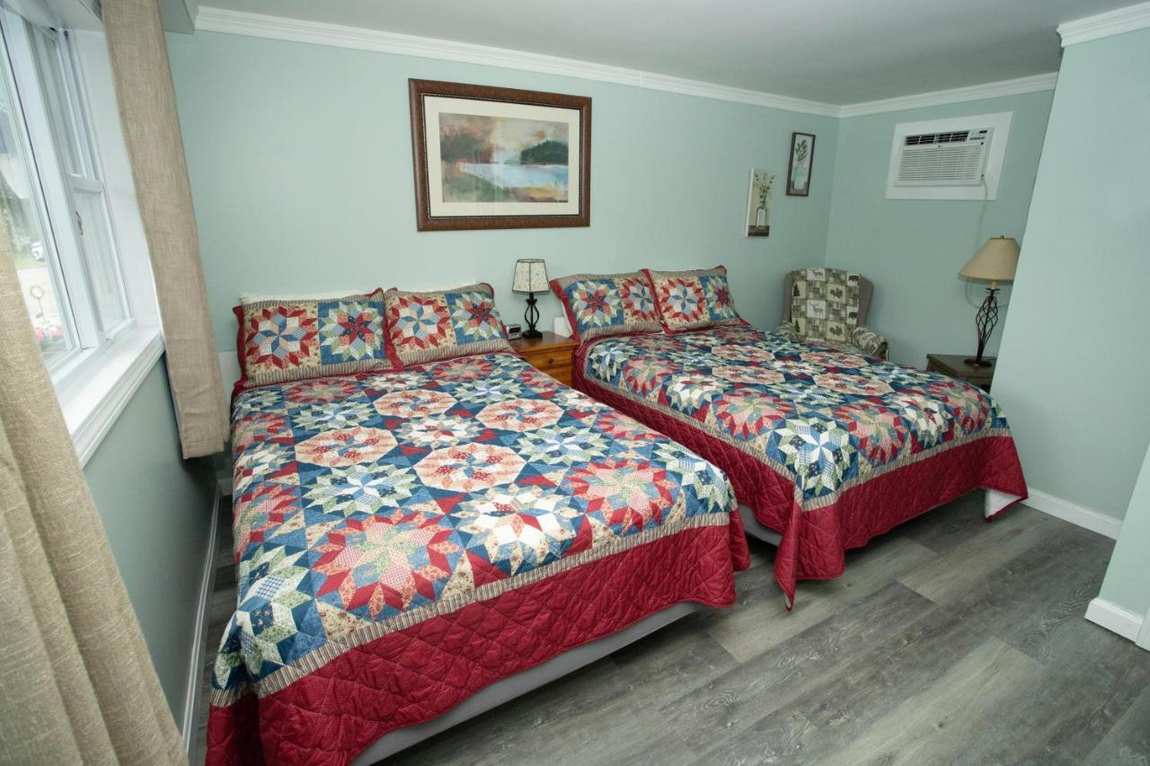 Governor'S Rock Motel Shaftsbury Экстерьер фото